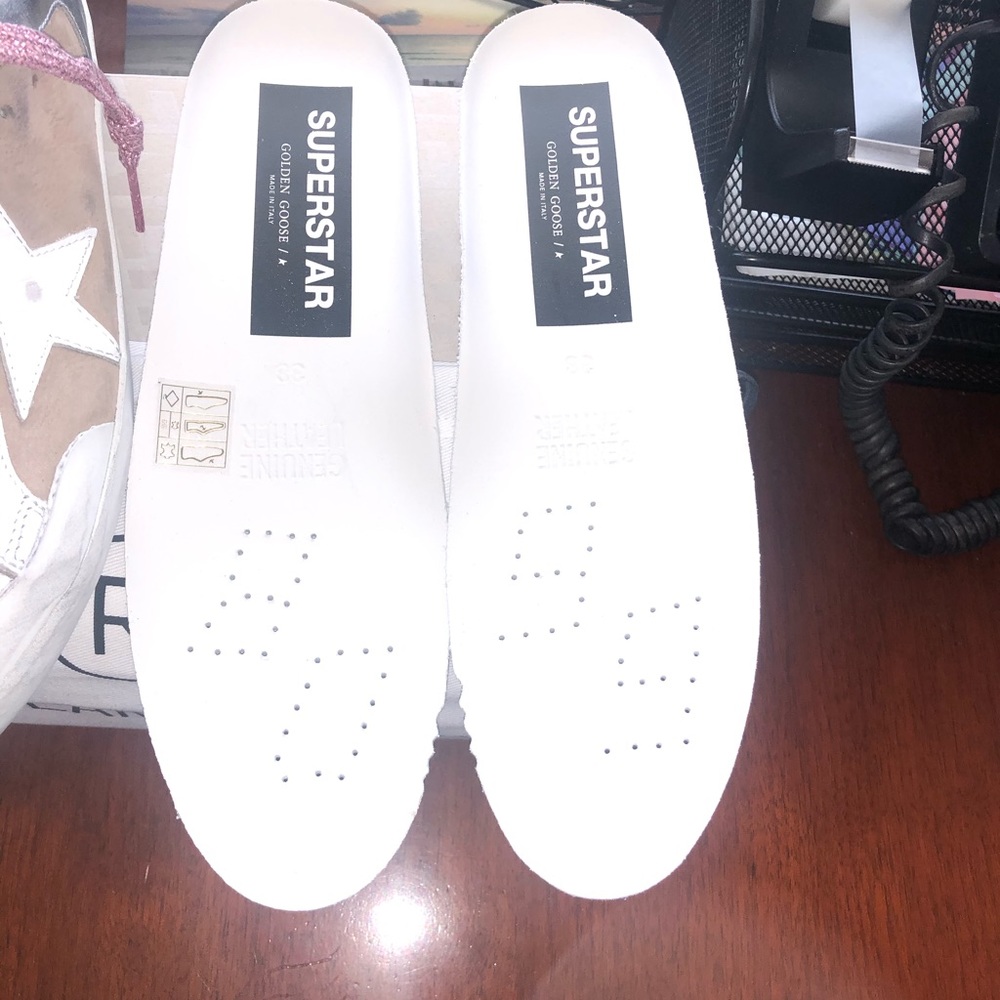 Golden Goose superstars size 38 - Picture 6 of 6